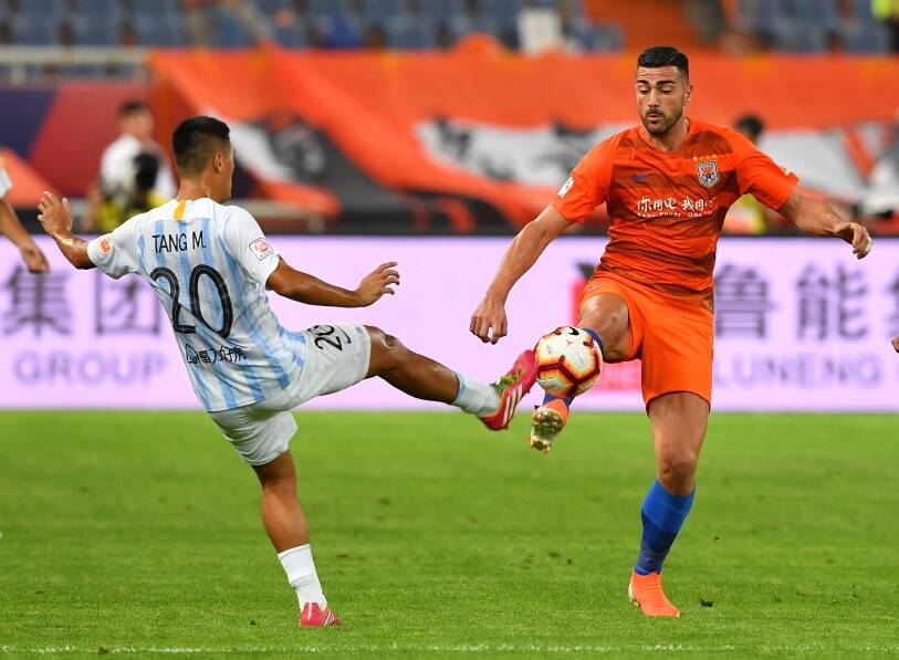 包含佩莱助攻助力胜利，国安主场告捷的词条