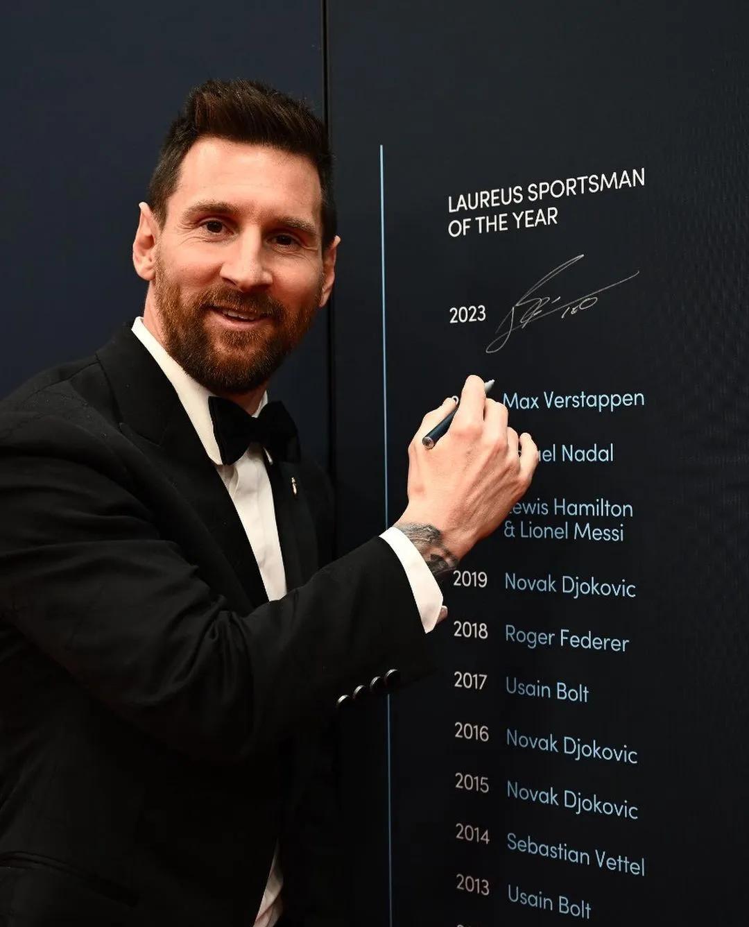 梅西神奇表现,巴萨榜首坐稳 梅西神奇表现,巴萨榜首坐稳