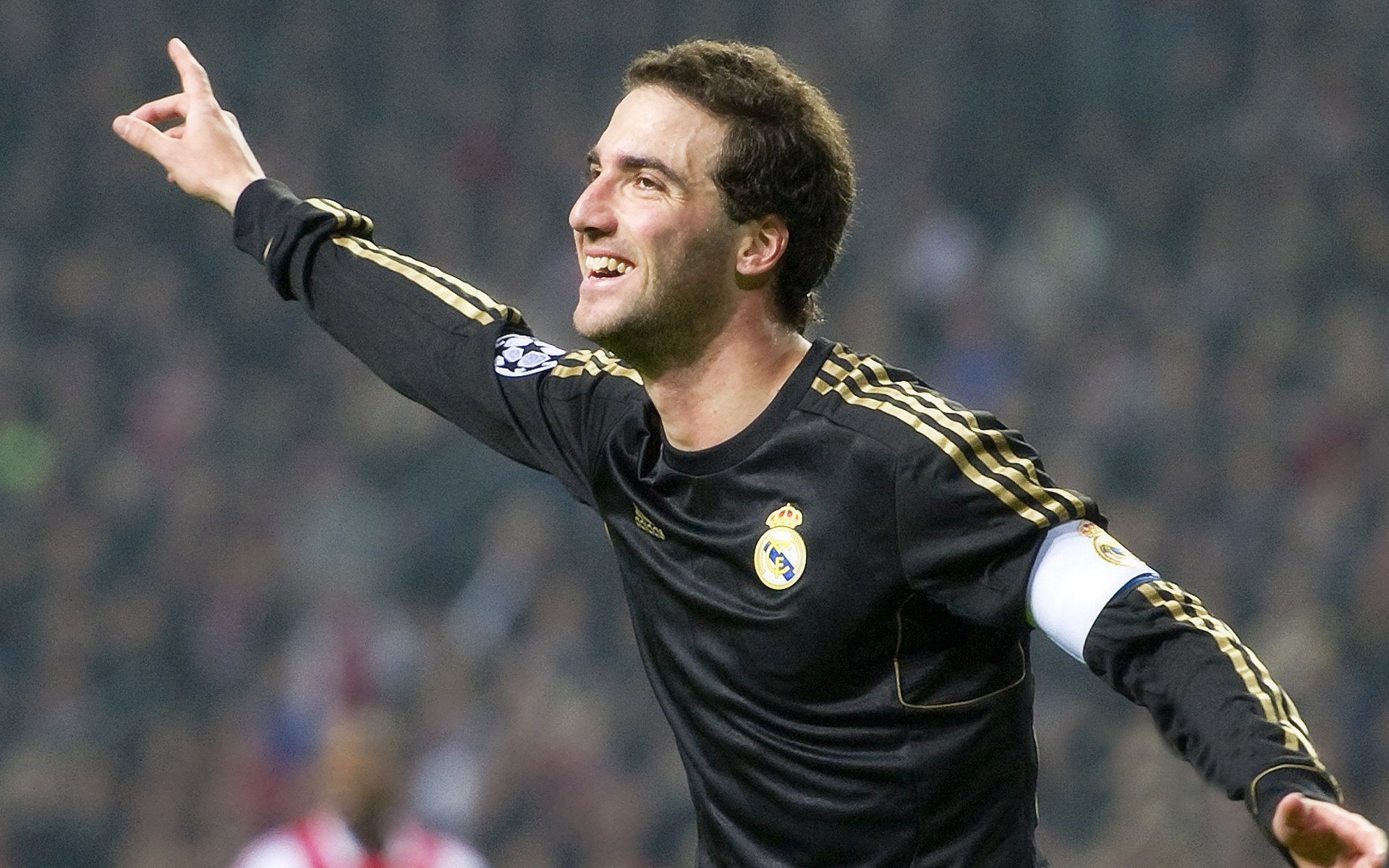 跨界巅峰，从山西绝杀湖人到福克斯F1封王—论接管比赛的竞技哲学